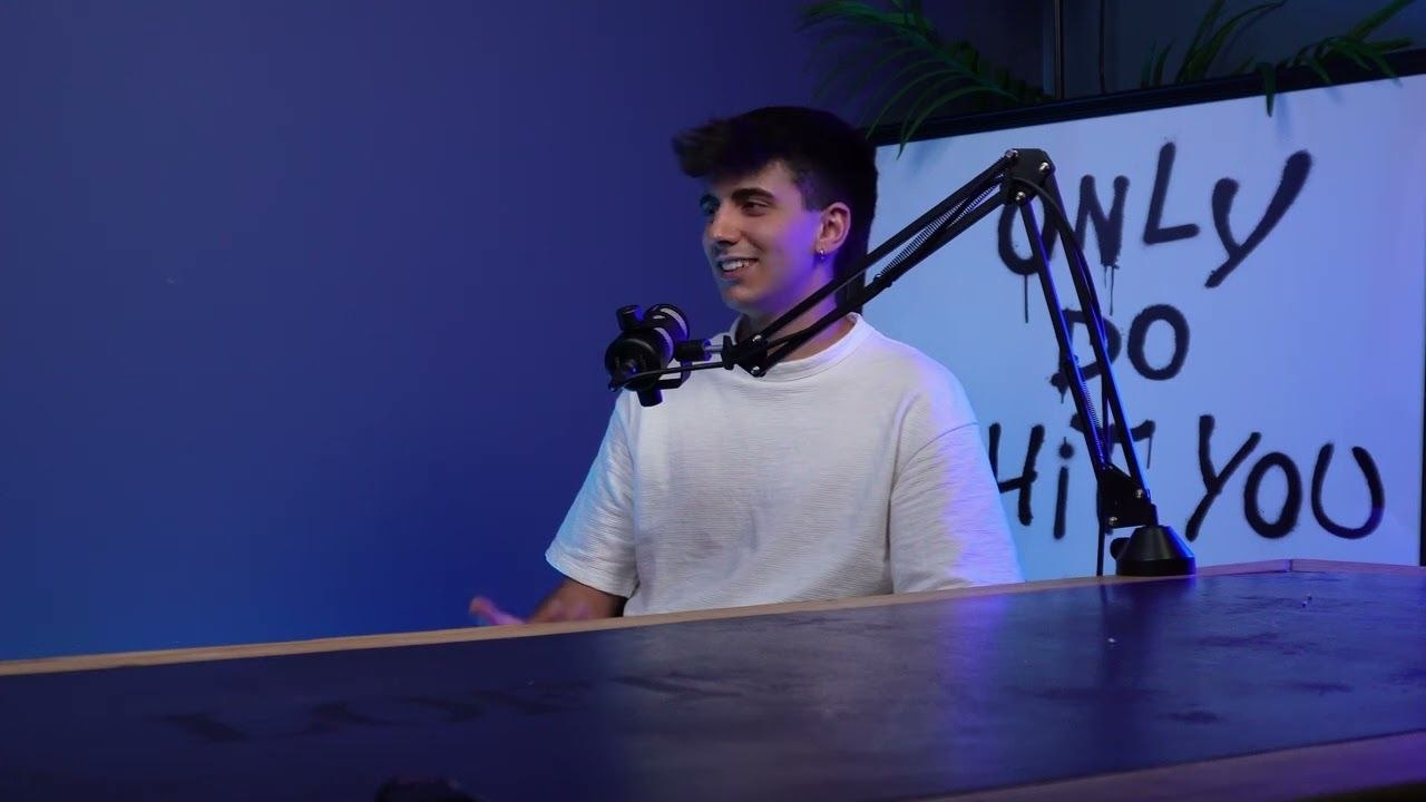 Guest conversation in studio